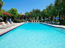 Four Points by Sheraton Bakersfield