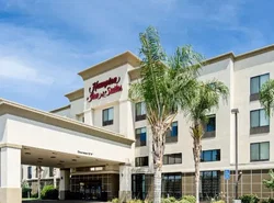 Hampton Inn and Suites Bakersfield / Highway 58