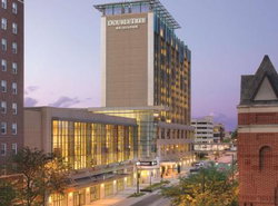 DoubleTree by Hilton Hotel Cedar Rapids Convention Complex