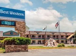 Best Western Turquoise Inn & Suites