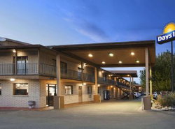 Days Inn by Wyndham Cortez