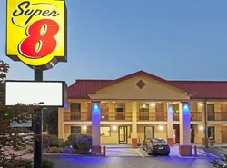 Super 8 by Wyndham Decatur/Dntn/Atlanta Area