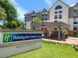 Holiday Inn Express Fort Lauderdale North - Executive Airport, an IHG Hotel