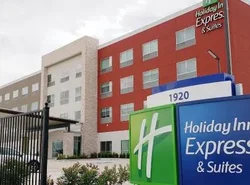 Holiday Inn Express & Suites - Houston IAH - Beltway 8, an IHG Hotel