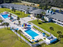 Days Inn & Suites by Wyndham Jekyll Island