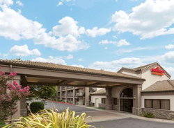 Hawthorn Suites by Wyndham Napa Valley