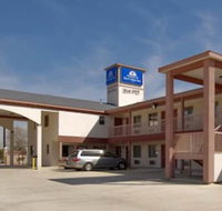 Americas Best Value Inn  Suites Hempstead Prairie View - Accommodation Arizona