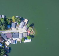 Captains Quarters on Lake Lure - Accommodation Arizona