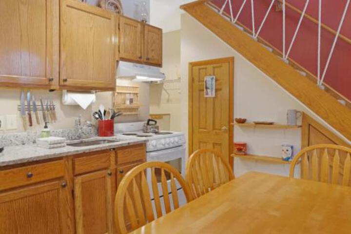 1 Bed 1 Bath Vacation Home In Newry - thumb 5