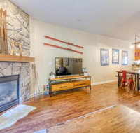 Collins Lake Luxury with Forest Views - Accommodation Arizona