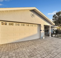 Apollo Beach W/ Pool Room To Entertain Pet Friendly 6 Bedroom Home - Accommodation Arizona