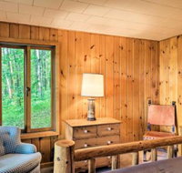 Cozy Lakefront Cabin With All Seasons Amenities - Accommodation Arizona