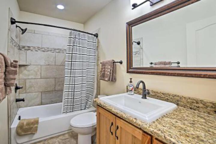 Moab Townhome W / Hot Tub & Patio Near Arches - thumb 0