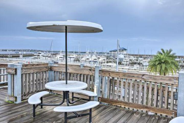 Cottage With Porch 3 Min Walk To Bay St. Louis - thumb 3