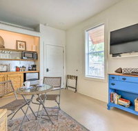 Old Town Getaway Walk to Shops Dining Bay - Accommodation Arizona