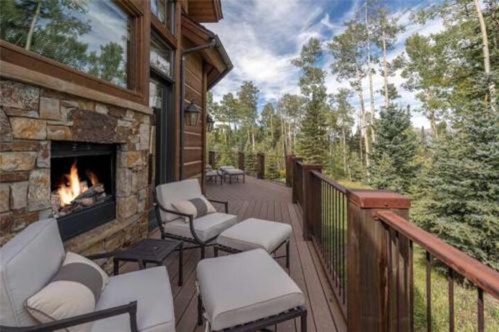 THE PINNACLE Game Room Hot Tub & Theater Perfect Ski Get A Way - thumb 4