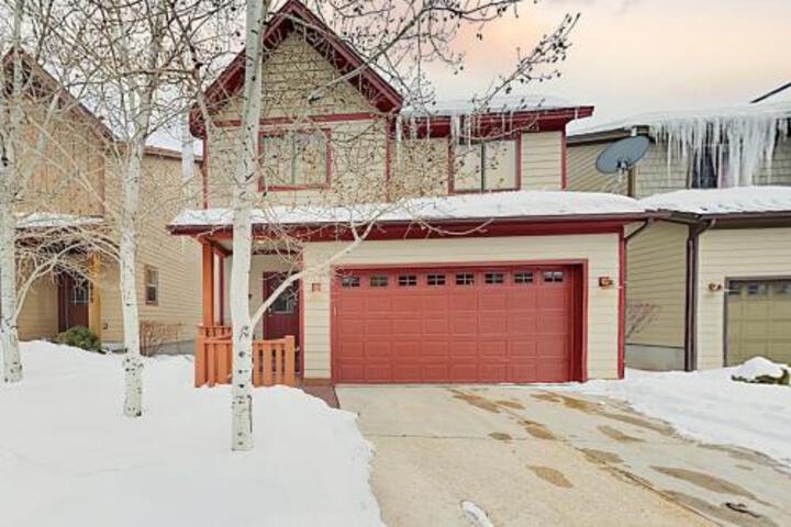 New Listing! Mountain View Ski Home W / Hot Tub Home - thumb 0