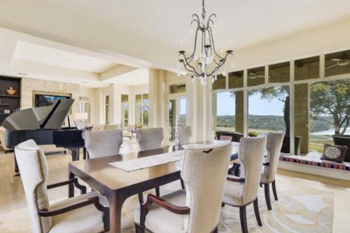 THE ARRIVE HARMONY On LAKE AUSTIN Estate - thumb 0