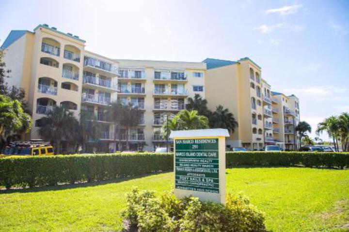 1 Bed Direct Beach Access Close To J.W. Marriott!! - thumb 5