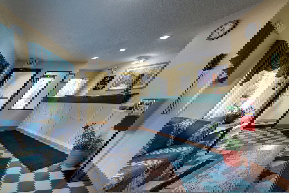 Key West Inn - Roanoke - thumb 4