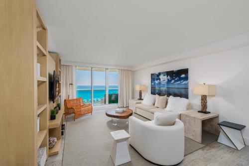 1 Bedroom Direct Ocean Front Located At 1 Hotel & Homes South Beach 944 - thumb 5