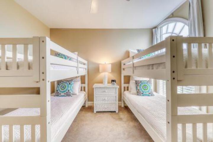 Windhaven Retreat - thumb 1