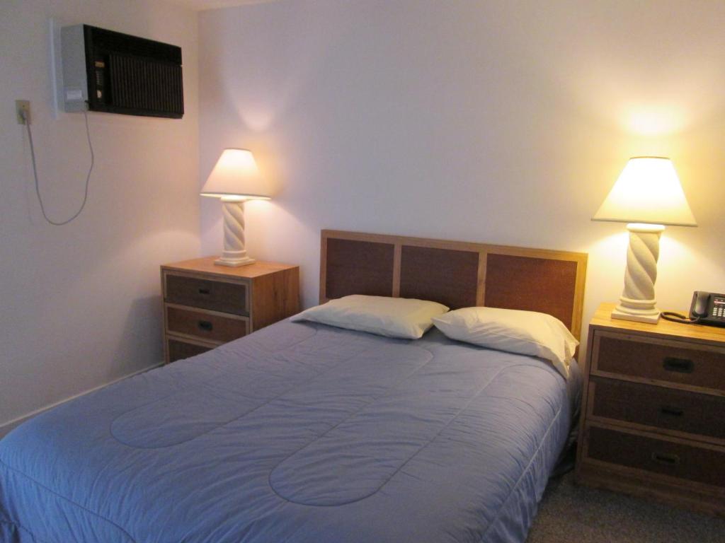 Eastwood At Provincetown - thumb 3