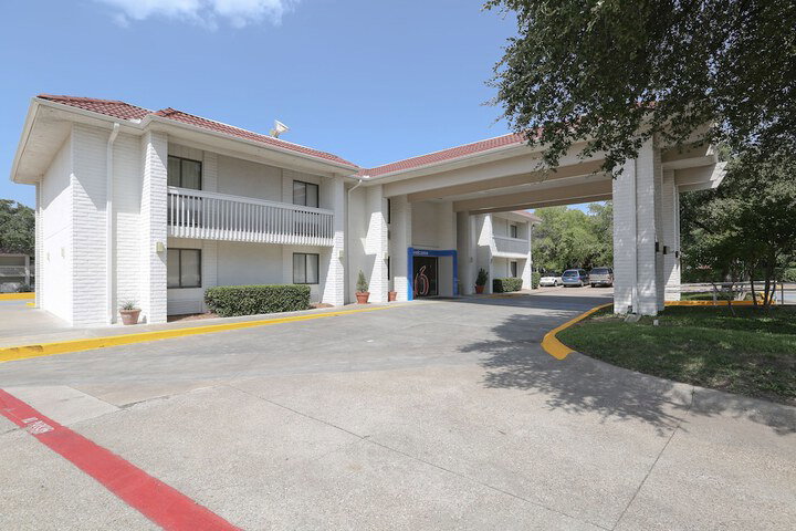Motel 6 Addison, TX - Dallas - thumb 6