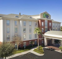 Holiday Inn Express Hotel  Suites Uvalde an IHG Hotel - Accommodation Arizona