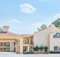 Days Inn by Wyndham Abbeville - Accommodation Arizona
