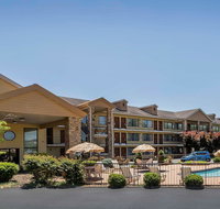 Quality Inn  Suites Sevierville - Pigeon Forge - Accommodation Arizona