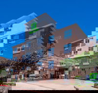 Holiday Inn  Suites Dallas-Addison an IHG Hotel - Accommodation Arizona