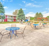 Travelodge by Wyndham Adrian - Accommodation Arizona