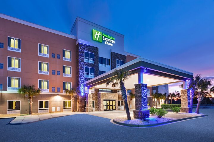 Holiday Inn Express & Suites Southport - Oak Island Area, An IHG Hotel - thumb 2