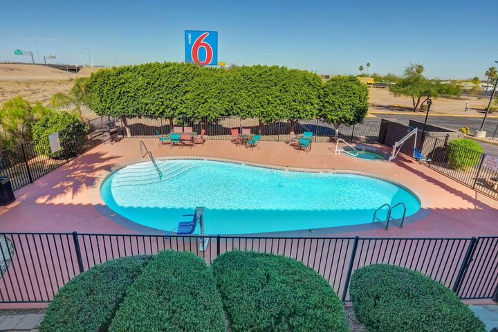 Motel 6 Apache Junction, AZ - thumb 6
