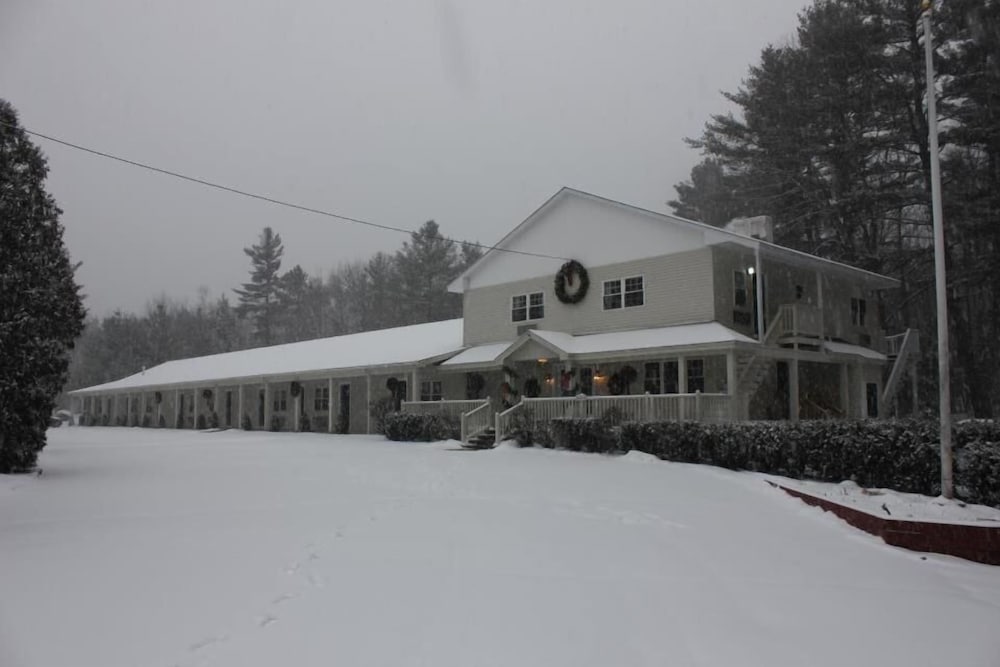 Golden Apple Inn - thumb 4