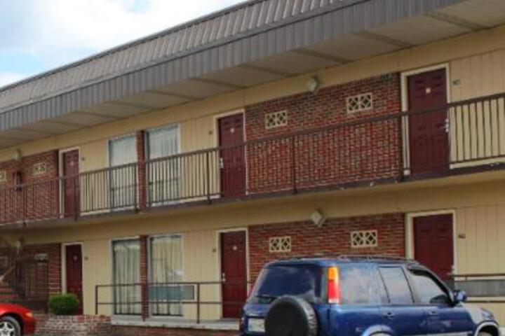 Speedway Inn - thumb 5