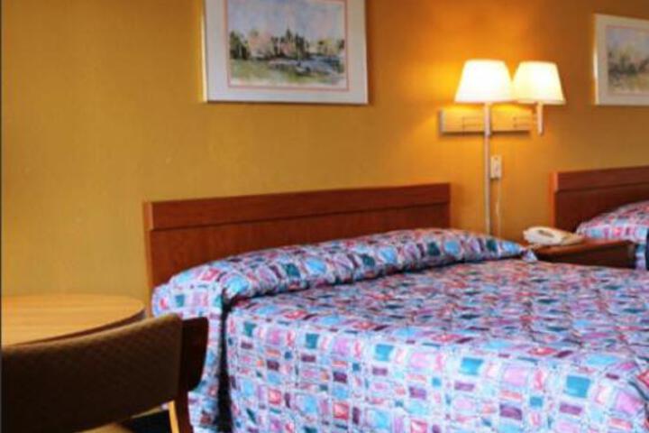 Speedway Inn - thumb 4