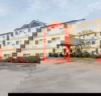 Comfort Inn  Suites East Moline near I-80 - Accommodation Arizona