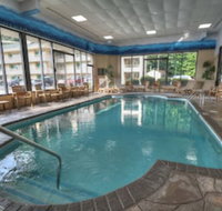 Comfort Inn  Suites At Dollywood Lane - Accommodation Arizona