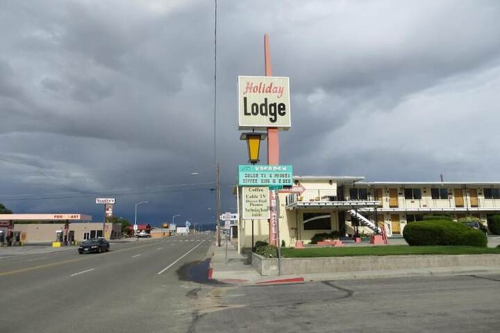 Holiday Lodge - thumb 2