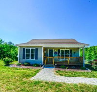 Ivyanns Cozy Cottage / Asheville / Lake Lure NC - Accommodation Arizona