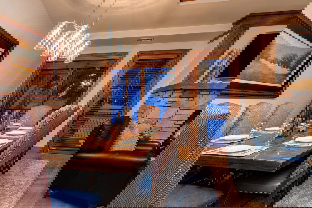 Abode On Empire Pass - thumb 5