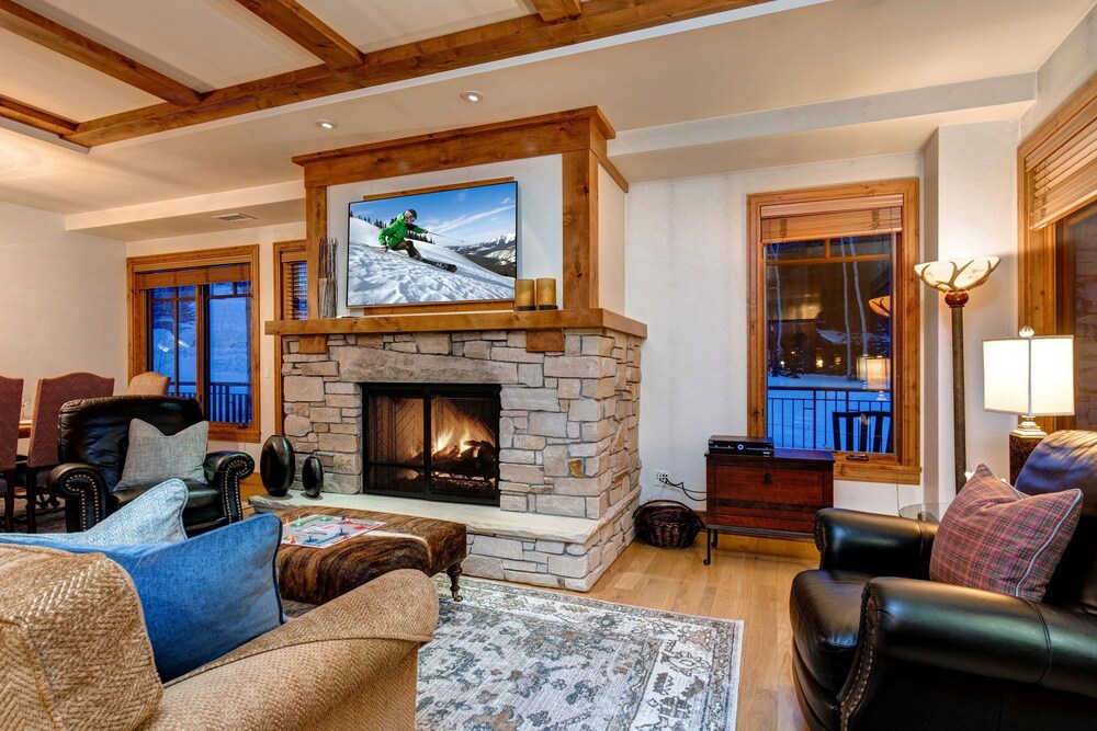 Abode On Empire Pass - thumb 6