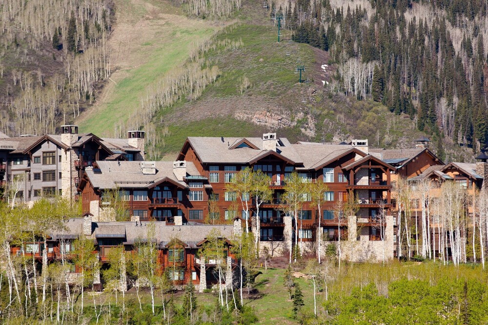 Abode On Empire Pass - thumb 0