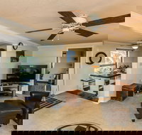 210 Miramar - Accommodation Arizona