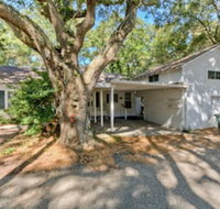 318 Arnold Road by Hodnett Cooper - Accommodation Arizona