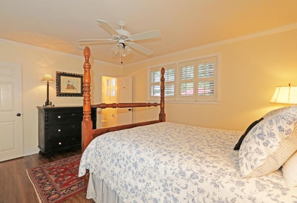 120 Druid Oaks Lane - thumb 6