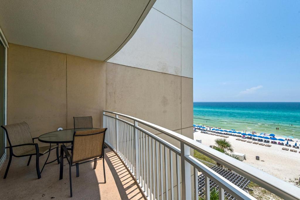 0411 2B / 2 Bath With Bunks. Totally Renovated New Carpet Furniture Art  - thumb 7