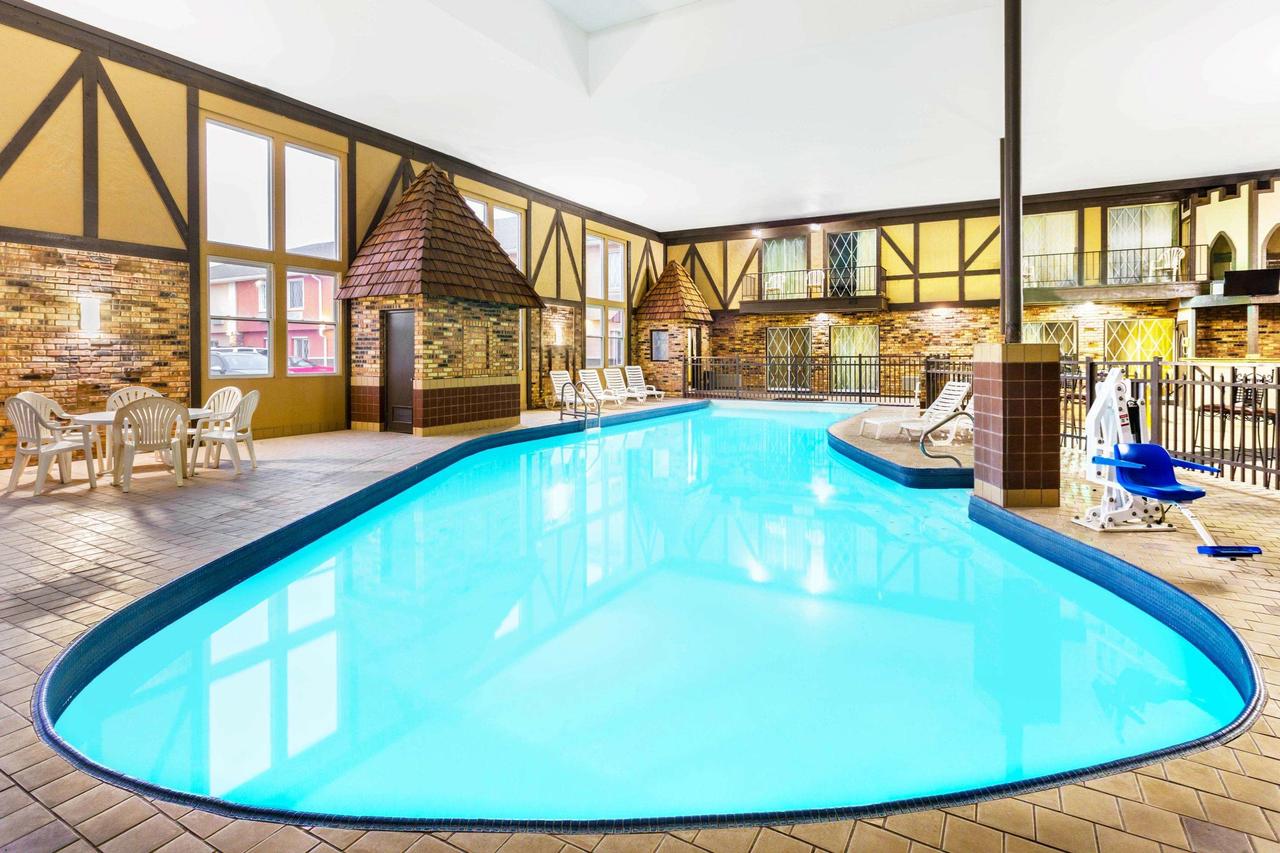 Days Inn & Suites By Wyndham Coralville / Iowa City - thumb 26